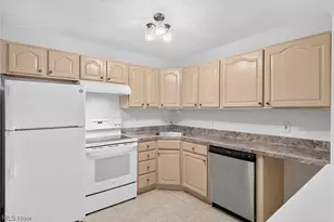 4228 River Ridge Dr, Loveland, OH 44109 - Photo 8