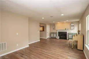 7185 Gauntlet St SW, Massillon, OH 44646 - Photo 6