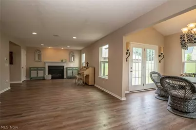 7185 Gauntlet Street SW, Massillon, OH 44646 - Photo 8