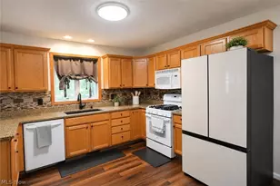 5856 Ridgeview Blvd, North Ridgeville, OH 44039 - Photo 24