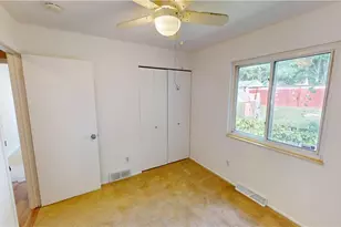 935 Carnegie Ave, Akron, OH 44314 - Photo 12