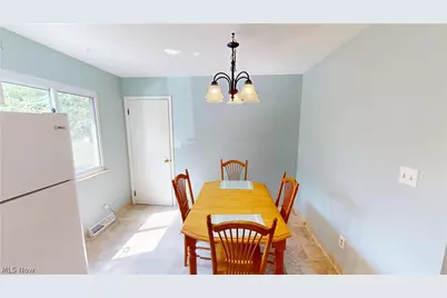 935 Carnegie Avenue, Akron, OH 44314 - Photo 8