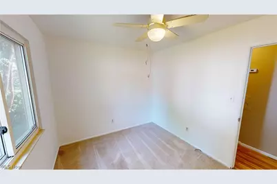 935 Carnegie Avenue, Akron, OH 44314 - Photo 10