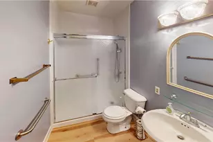 935 Carnegie Ave, Akron, OH 44314 - Photo 22