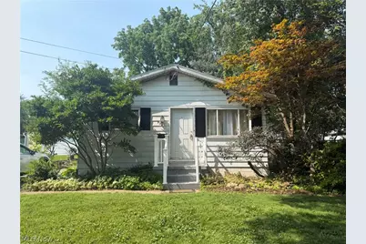 935 Carnegie Avenue, Akron, OH 44314 - Photo 1