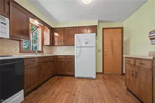 3895 Stroup Rd, Rootstown, OH 44272 - Photo 14