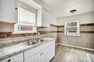 4356 E 141st St, Loveland, OH 44128 - Photo 8