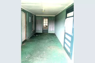 5779 Greer Road SE, Uhrichsville, OH 44683 - Photo 18