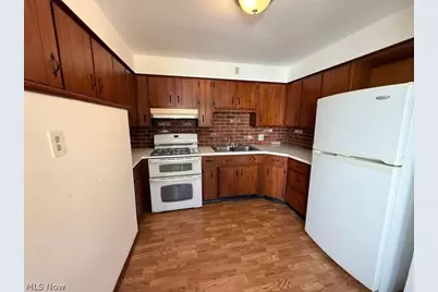 1504 Preston Avenue, Akron, OH 44305 - Photo 12