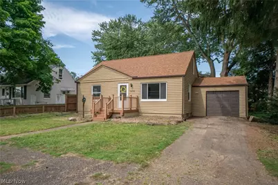 1231 Bordner Avenue SW, Canton, OH 44710 - Photo 2