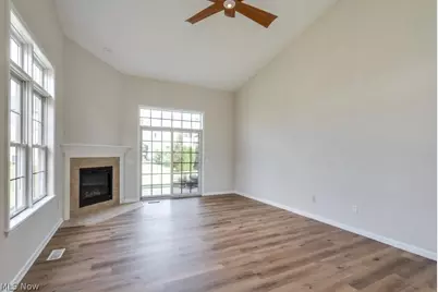 38087 Burrard Lane, Willoughby, OH 44094 - Photo 4