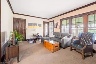 12905 Arliss Dr, Oakwood, OH 44107 - Photo 16