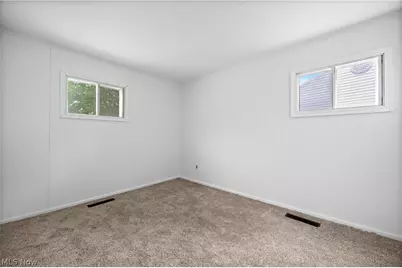 2905 Riverview Lane, Lorain, OH 44055 - Photo 22