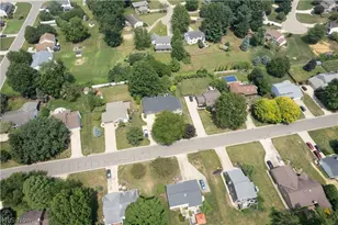 6215 Bayside St NW, Canton, OH 44718 - Photo 48