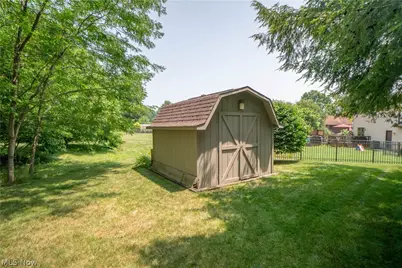 6215 Bayside Street NW, Canton, OH 44718 - Photo 44