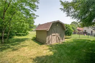 6215 Bayside St NW, Canton, OH 44718 - Photo 44