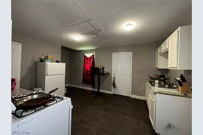 9418 Easton Avenue, Loveland, OH 44104 - Photo 6