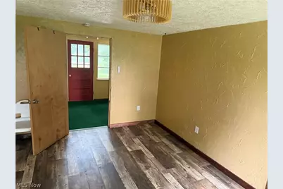 6933 Navarre Road SW, Massillon, OH 44646 - Photo 8