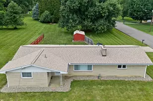 6323 Middlebranch Ave NE, Canton, OH 44721 - Photo 2