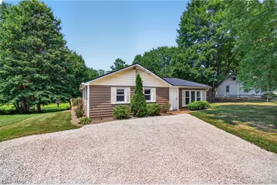 1240 Aberth Drive, Akron, OH 44320 - Photo 1
