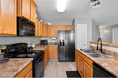 880 Starr Ridge Street SE, Massillon, OH 44646 - Photo 10