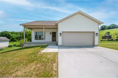 115 Hillside Drive, East Palestine, OH 44413 - Photo 1