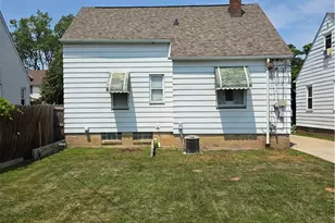 13445 Wainstead Ave, Loveland, OH 44111 - Photo 26