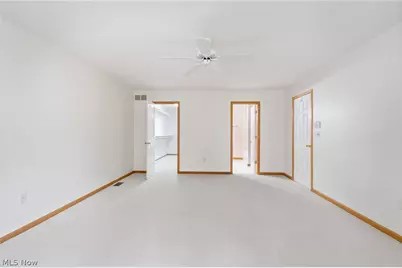 2823 Stratford Circle, Green, OH 44312 - Photo 14