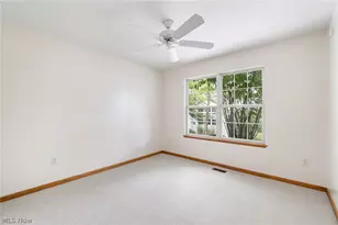 2823 Stratford Cir, Green, OH 44312 - Photo 18