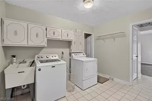 7171 Rustic Oval, Green Hills, OH 44131 - Photo 18