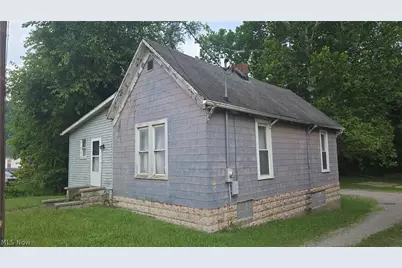 55070 National Road, Bridgeport, OH 43912 - Photo 2
