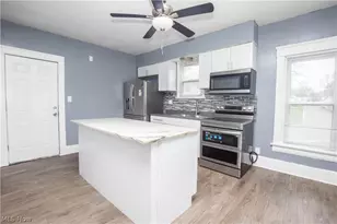 2391 27th St SW, Akron, OH 44314 - Photo 6