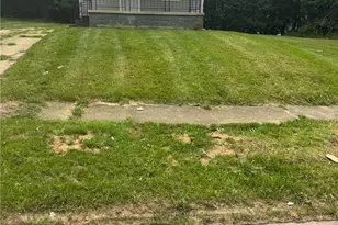 243 Marmion Ave, Youngstown, OH 44507 - Photo 2