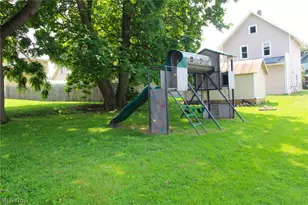 719 Wick Ave, Ashland, OH 44805 - Photo 2
