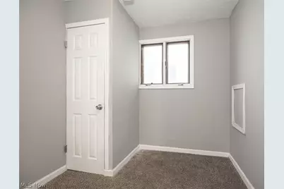 13814 Durkee Avenue, Loveland, OH 44105 - Photo 12
