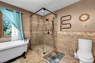 9715 Knightsbridge Ln, Concord Twp, OH 44060 - Photo 12