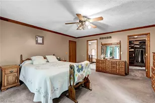 9715 Knightsbridge Ln, Concord Twp, OH 44060 - Photo 8