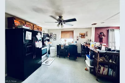 3177 Elyria Avenue, Lorain, OH 44055 - Photo 4
