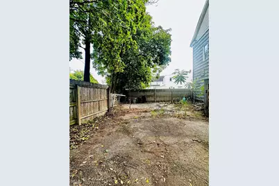 3177 Elyria Avenue, Lorain, OH 44055 - Photo 18