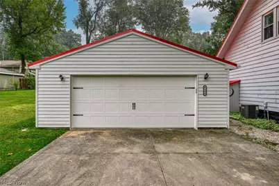 6590 N Pleasant Avenue, Kent, OH 44240 - Photo 8