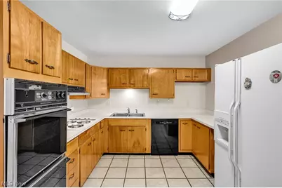 63041 Ridgewood Drive, Cambridge, OH 43725 - Photo 16