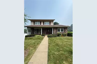 189 Millrose, St Clairsville, OH 43950 - Photo 1