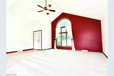 7673 Buchanan Drive, Youngstown, OH 44512 - Photo 4