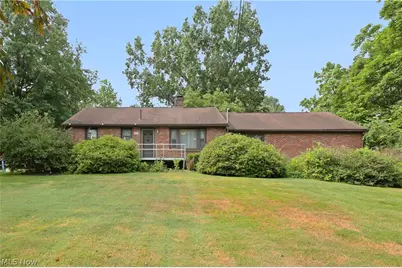 12890 Edison Street NE, Alliance, OH 44601 - Photo 1