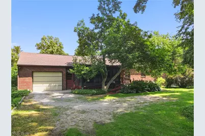 12890 Edison Street NE, Alliance, OH 44601 - Photo 48