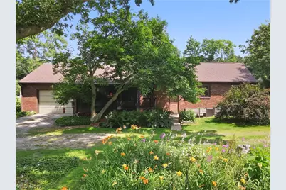 12890 Edison Street NE, Alliance, OH 44601 - Photo 44