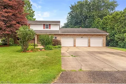 7351 Ashburton Circle NW, North Canton, OH 44720 - Photo 30