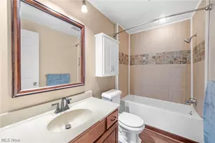 7351 Ashburton Cir NW, North Canton, OH 44720 - Photo 18
