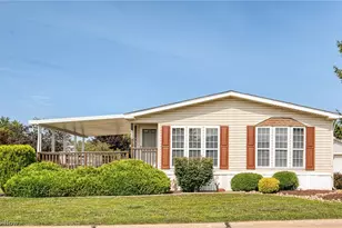 356 Golfway Dr, Painesville, OH 44077 - Photo 4