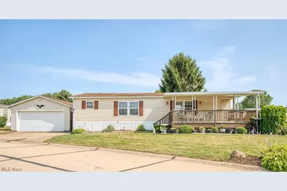 356 Golfway Drive, Painesville, OH 44077 - Photo 1